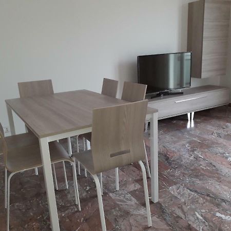 Appartamento Al Corso - Only Family Mestre Luaran gambar